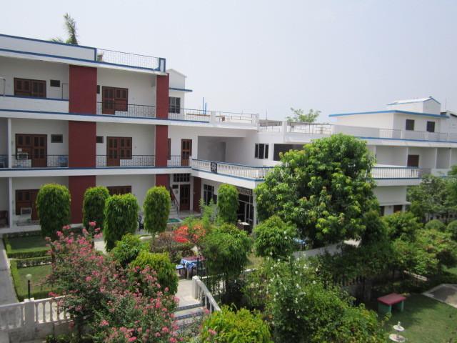 Hotel Surya Khajurāho Buitenkant foto